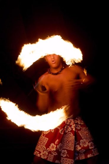 danse du feu, tahiti,fenua, heiva, photo ch seychelles